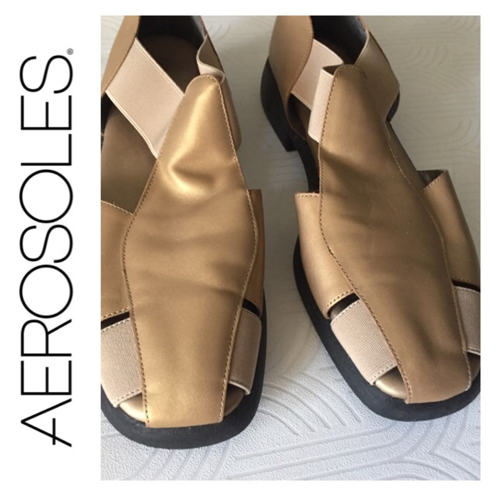 Vintage Aerosoles Sandals Mint Condition Boxed 7.5