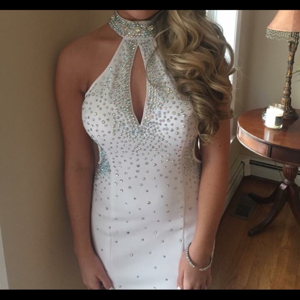 Jonathan Kayne prom dress