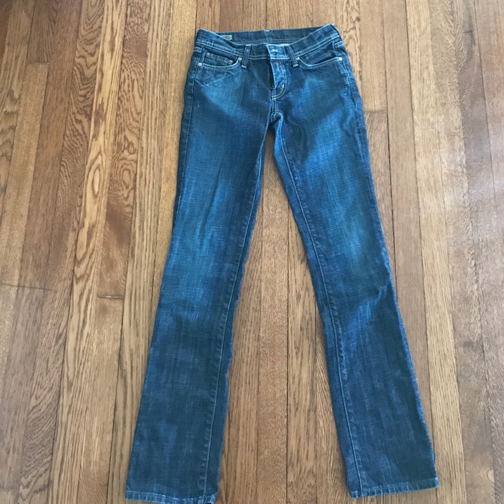 Size 26 Ava straight leg jeans
