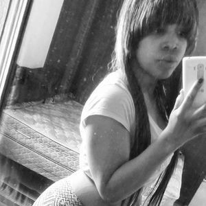 Meet your Posher, Bria