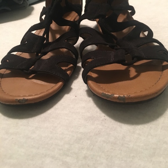 Sandals - Picture 3 of 3
