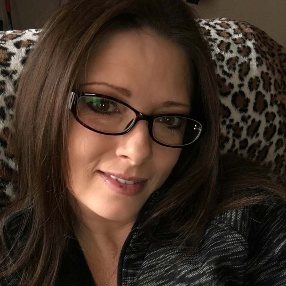 Meet your Posher, Lori