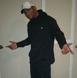 Meet your Posher, Bayshawn