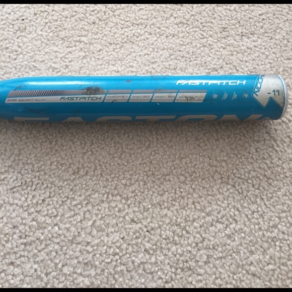 43 off Easton Other ⚾️PRICE DROP Easton Sweet Spot Softball Bat⚾