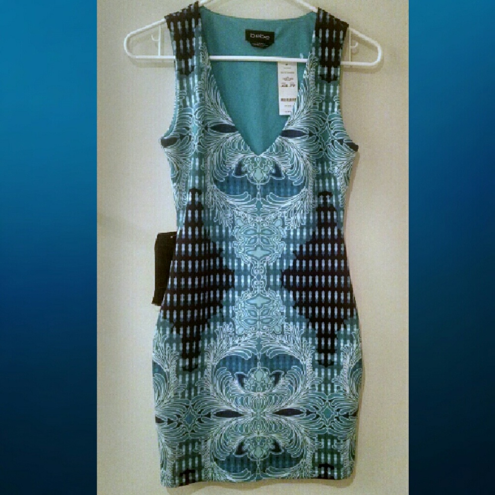 Bebe deco print dress