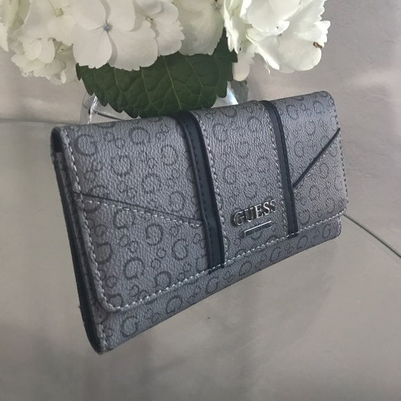 gray guess wallet
