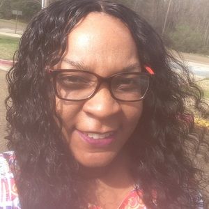 Meet your Posher, Carlyss