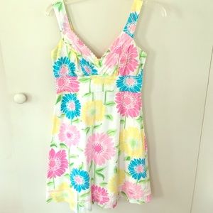 Adorable Lilly Pulitzer dress size 4