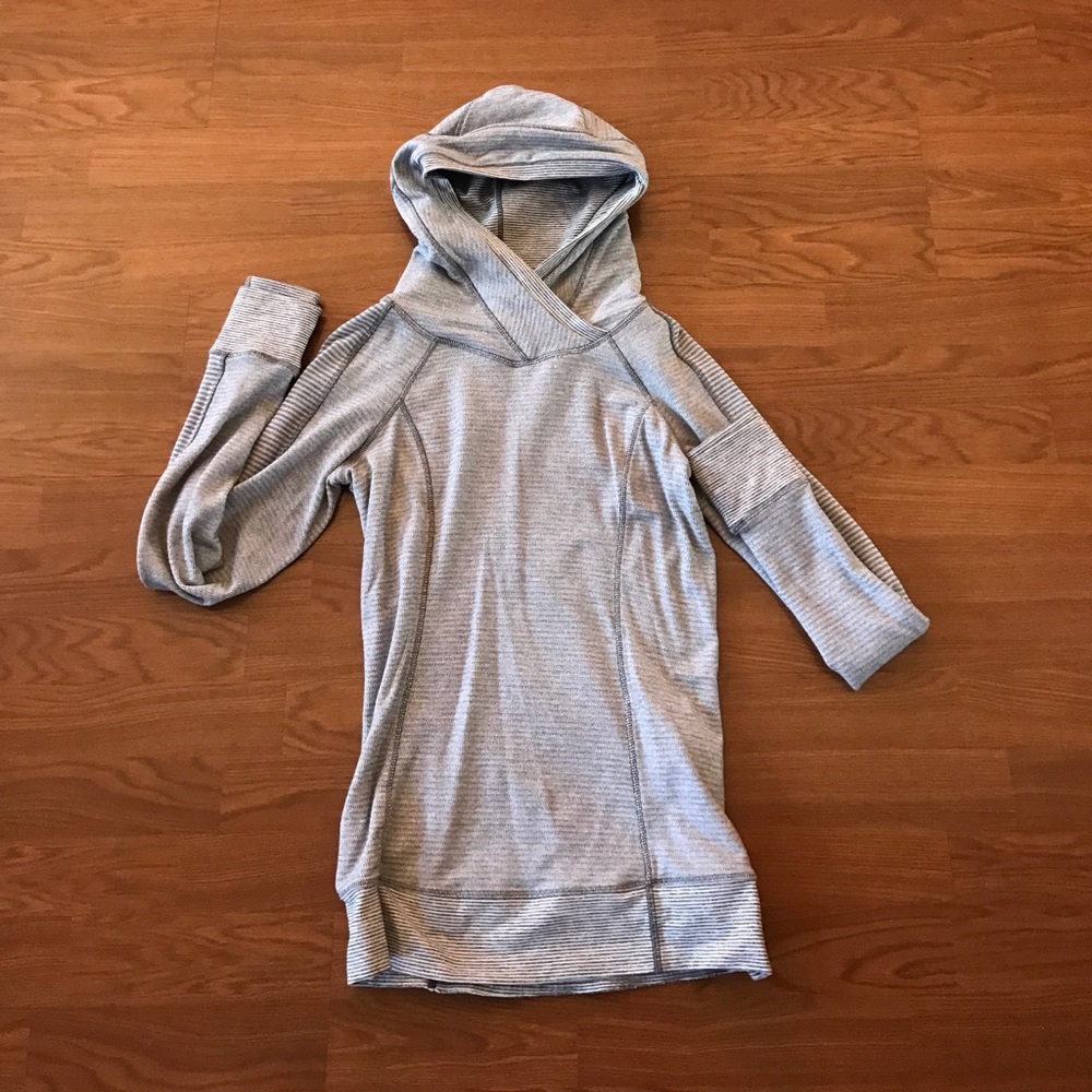 Lululemon Think Fast Hoodie/Pullover