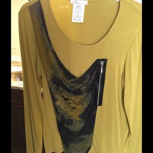 Long sleeve top with a little extra look