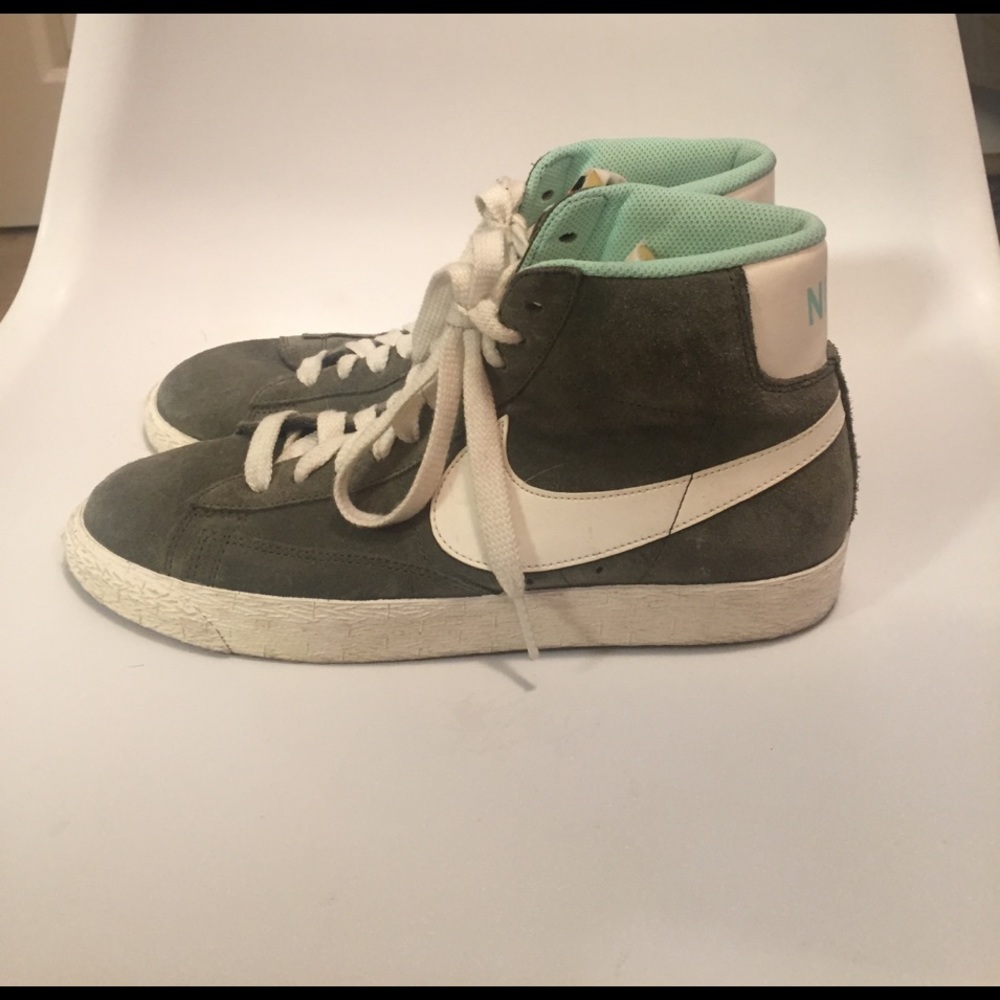 Limited edition J. Crew Nike blazers