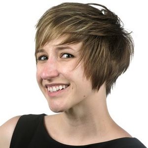 Meet your Posher, Caroline