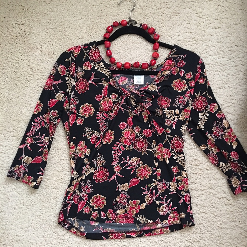 Stretch, comfortable Asian Flair top