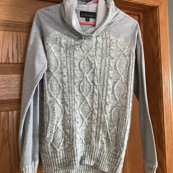 Almost Famous Tops - Super cute almost famous sweater with hood