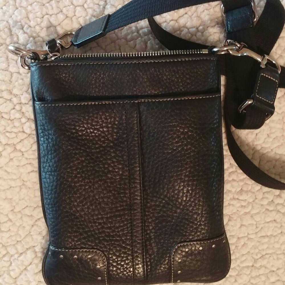LAST CALL!!Coach black crossbody bag REDUCED FINAL