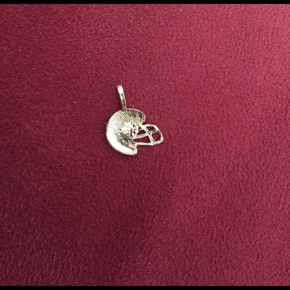 🏈14K Gold Football Helmet Charm🏈 PRICE DROP 🤑🤑 - Picture 2 of 2
