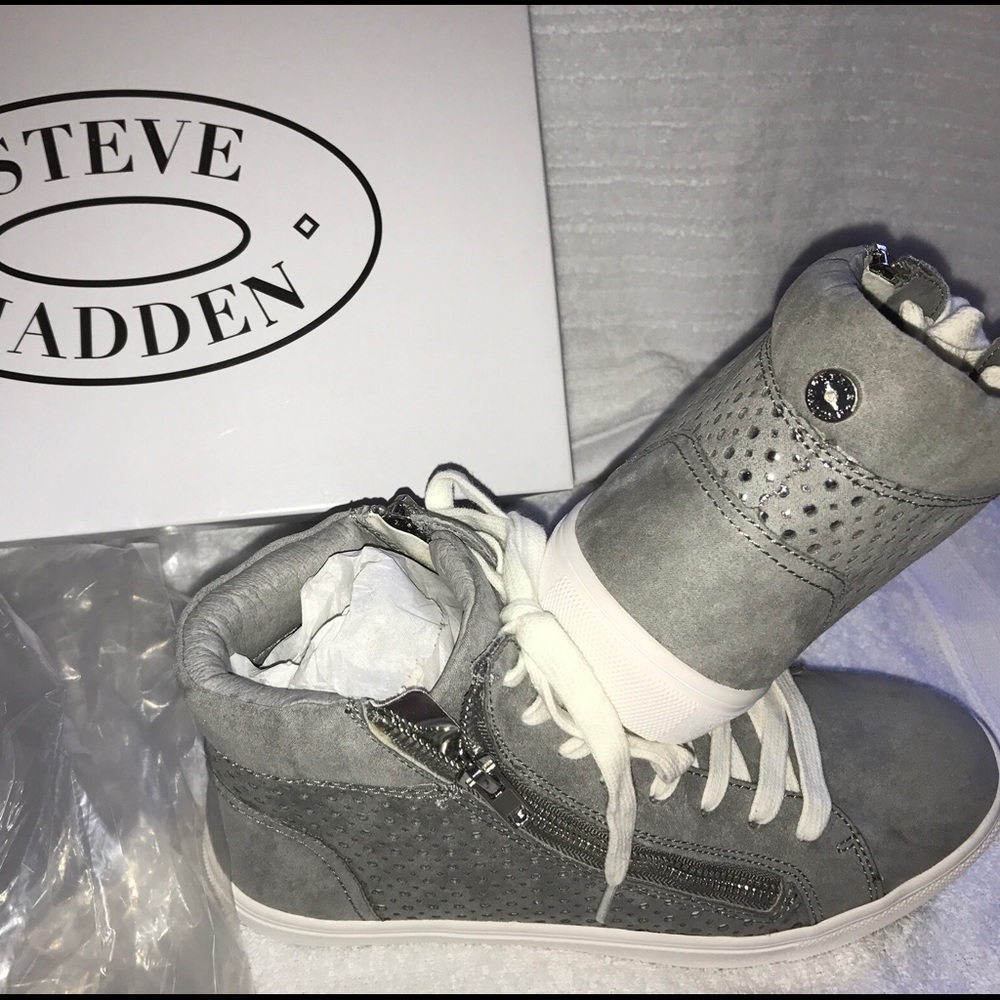 Steve Madden Sneakers