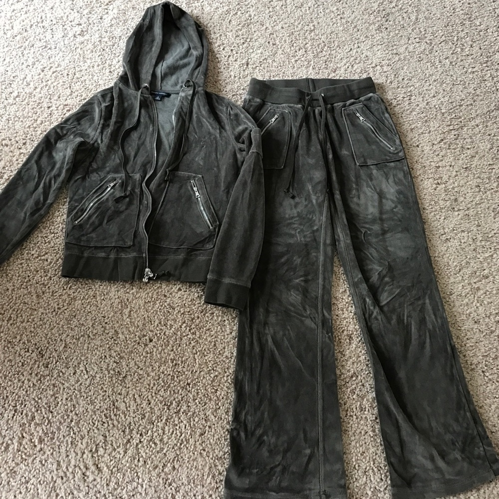 Banana Republic velour pant suit