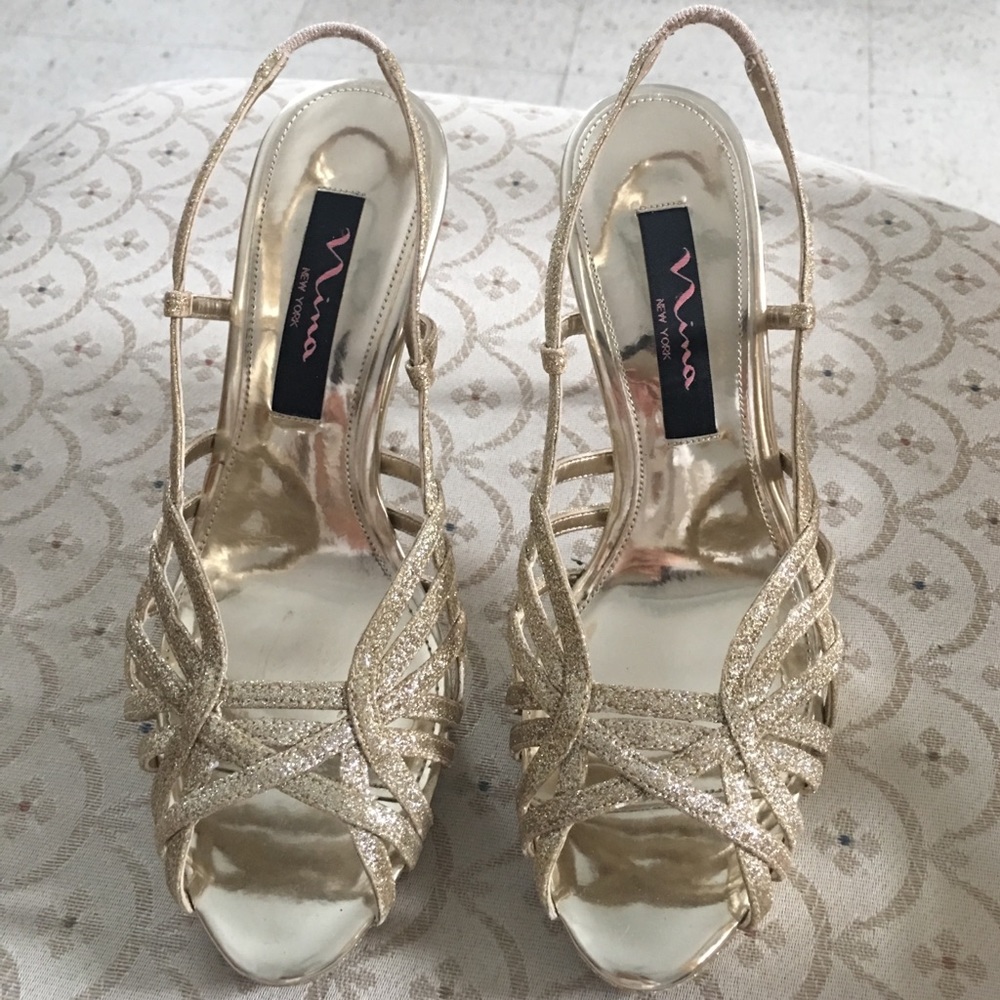 Nina  dressy heels 👠 💛