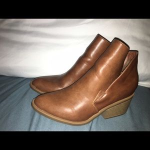 Tan booties!