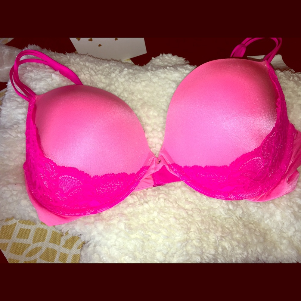 VIctorias Secret Very Sexy Push-Up Bra