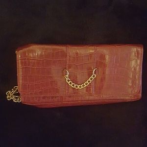 Stylish chain purse