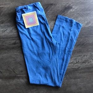 NEW! LULAROE OS Buttery Soft Leggings!