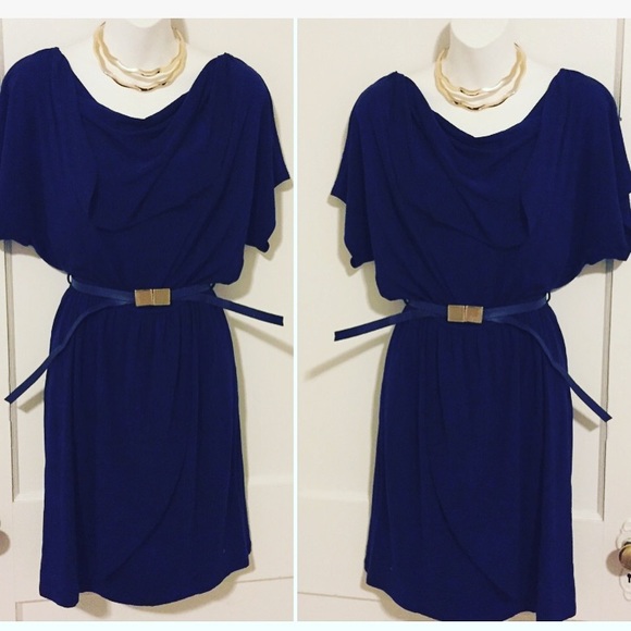 Tart Dresses & Skirts - Tart dress Navy Blue Off the Shoulder Size small.
