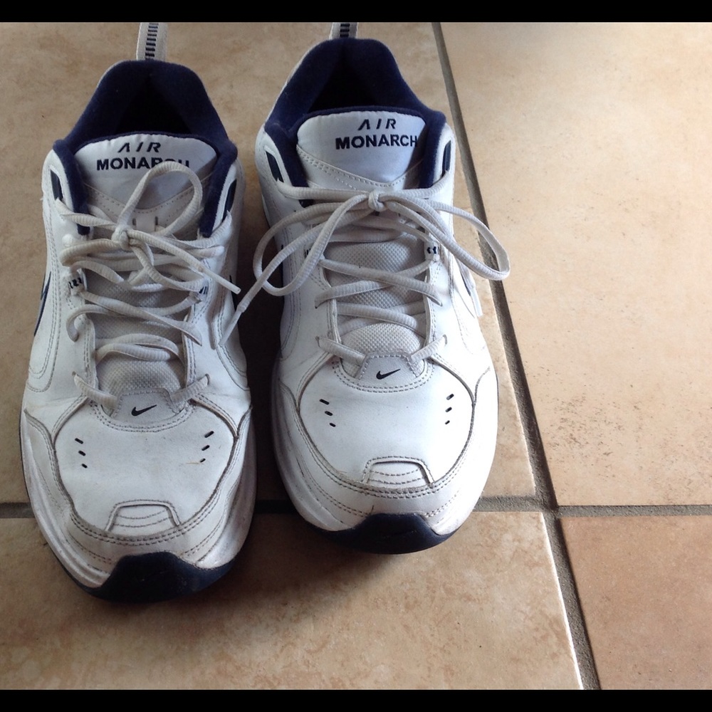 Nike monarchs size 12