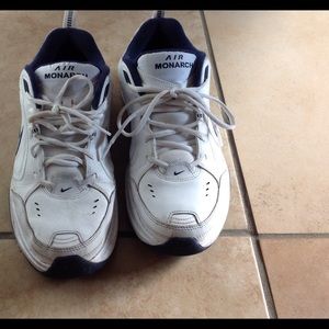 Nike monarchs size 12