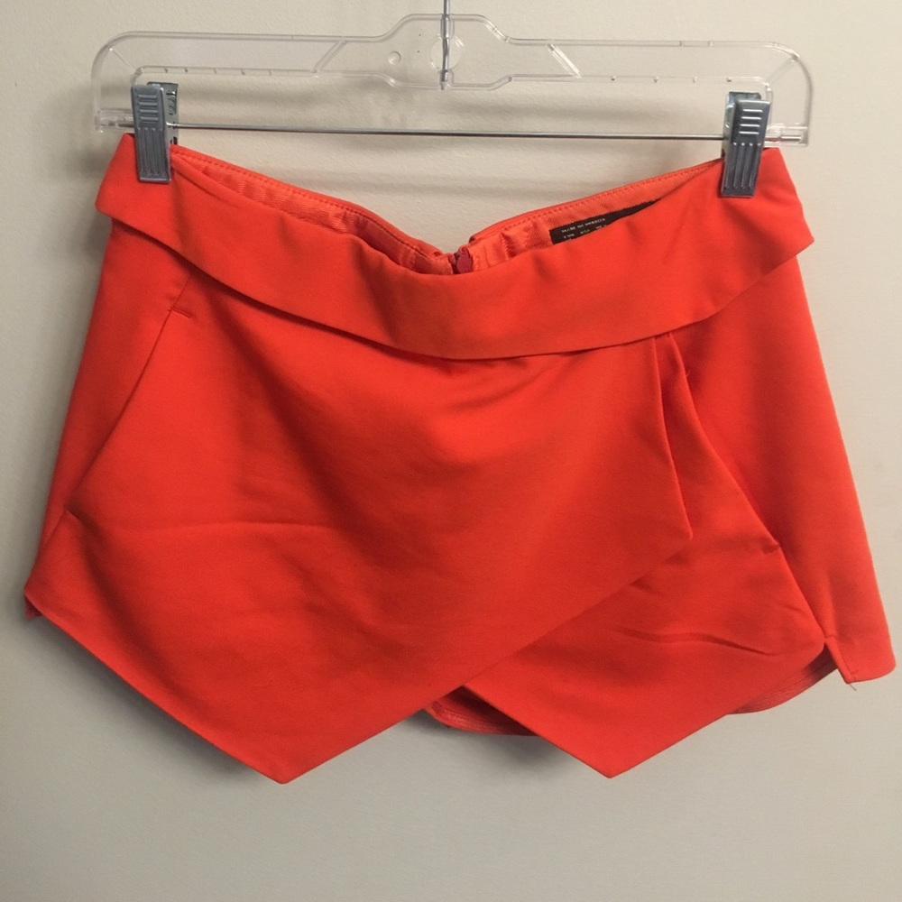 Orange skort