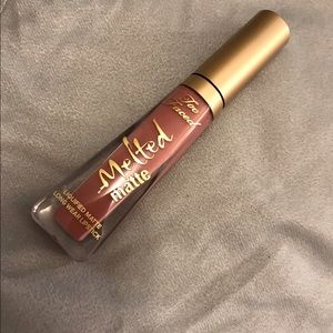 Too Faced Melted Matte in Queen B