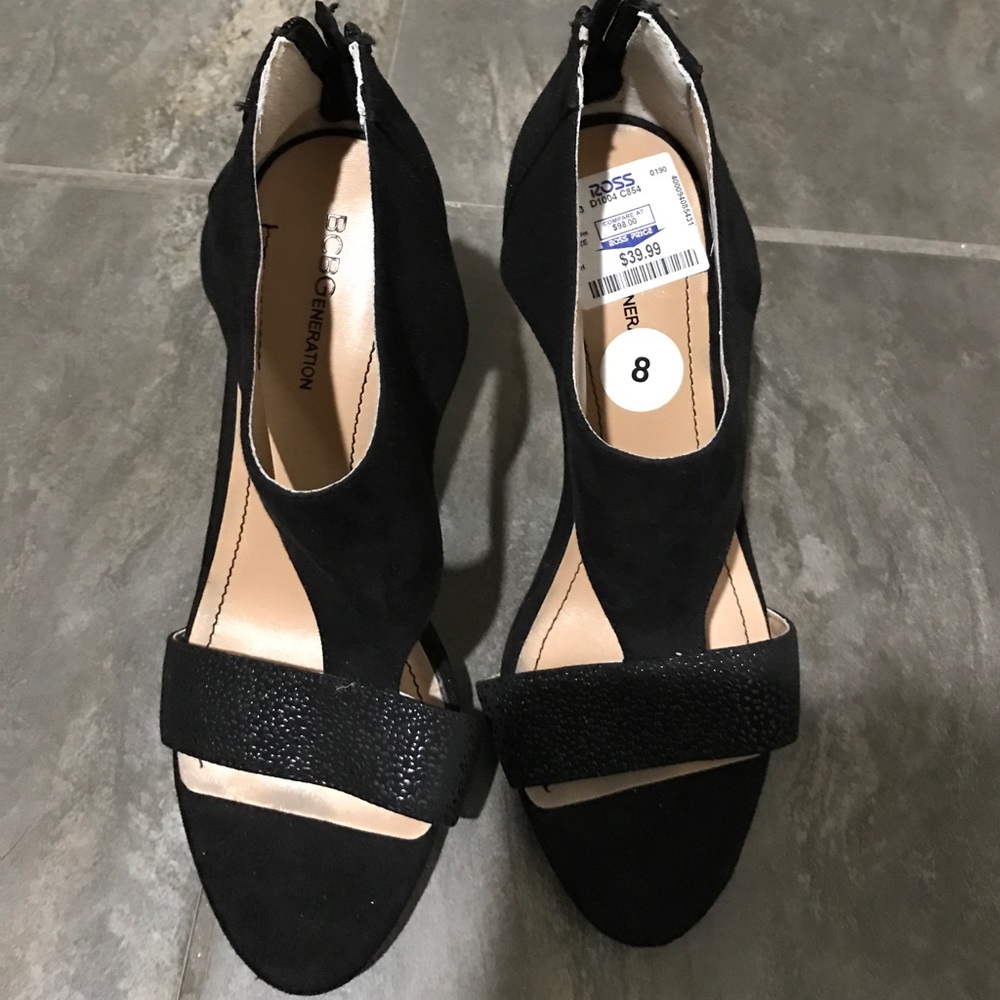 BCBGGeneration Size 8