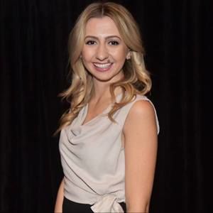 Meet your Posher, Nicole