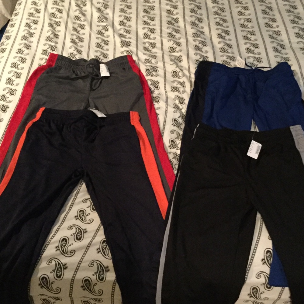 4 pair children's place athletic pants