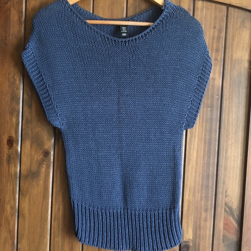 H&M Knitted type shirt