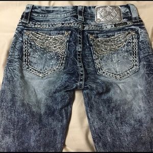 26 Signature boot cut angel accent MISS ME jeans
