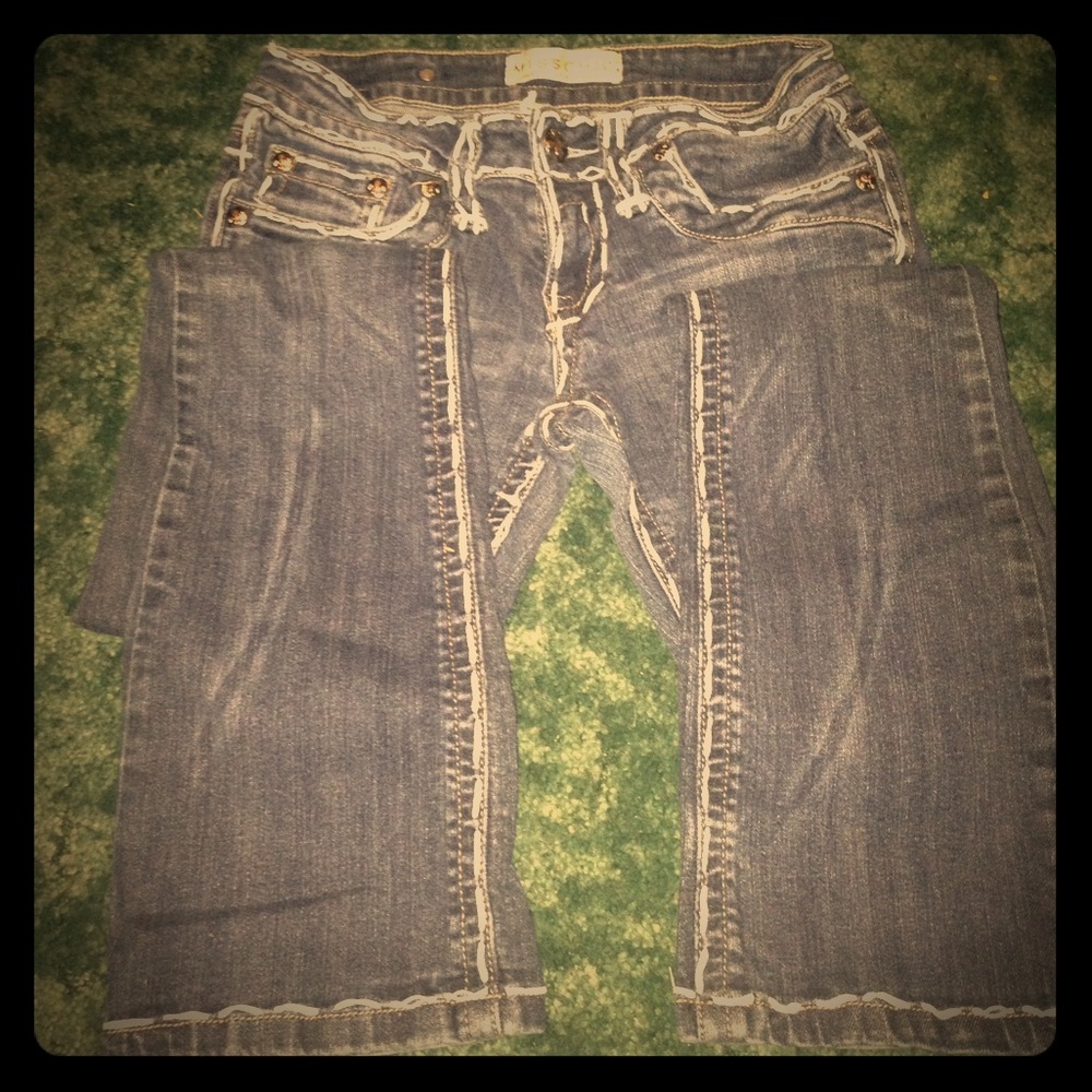 MISS CHIC Size 0