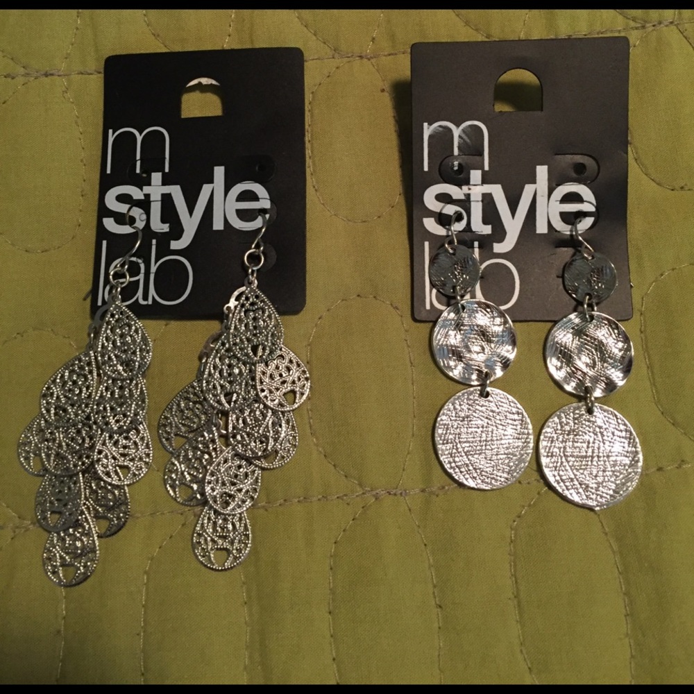 2 pairs silver dangle earrings