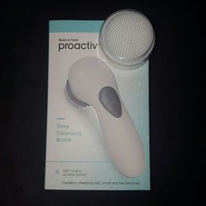 Proactiv Deep Cleansing Brush
