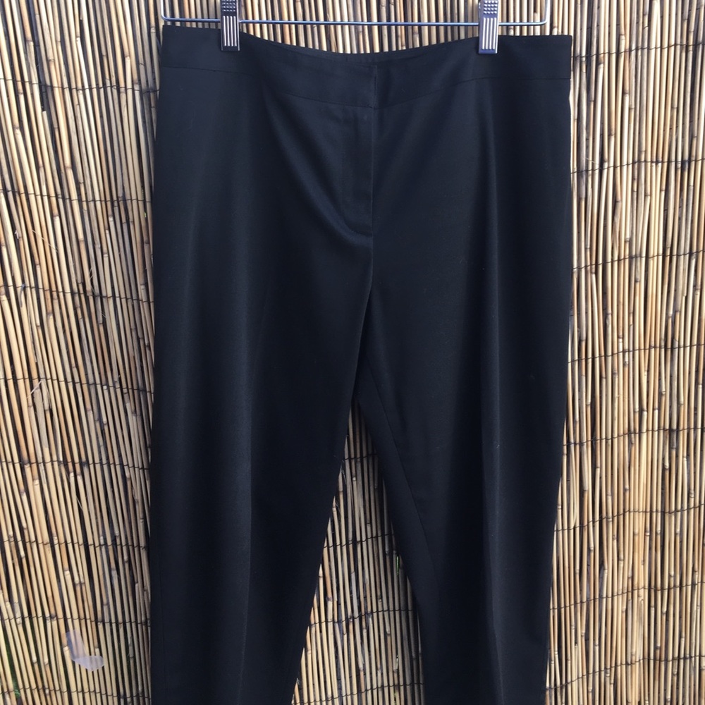 Nine West stretch Capri blk pants
