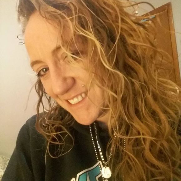 Meet your Posher, Angela - Picture 1 of 1