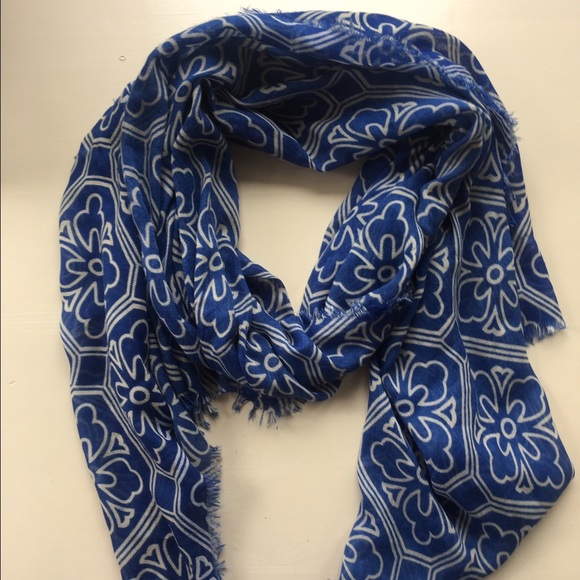 {Scarves} BOGO FREE scarves - Picture 5 of 8