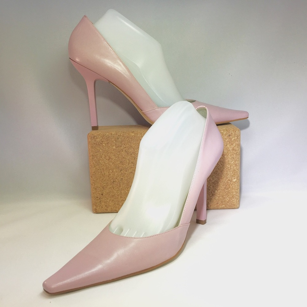 BCBGirls Pink Pump Sz 10B - Perfect for Spring!