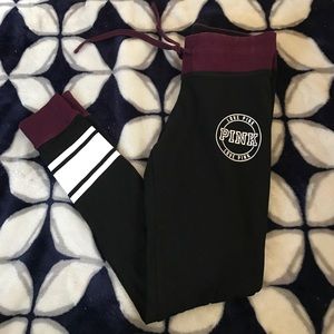 PINK yoga leggings
