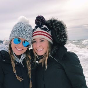 Meet your Posher, Abby