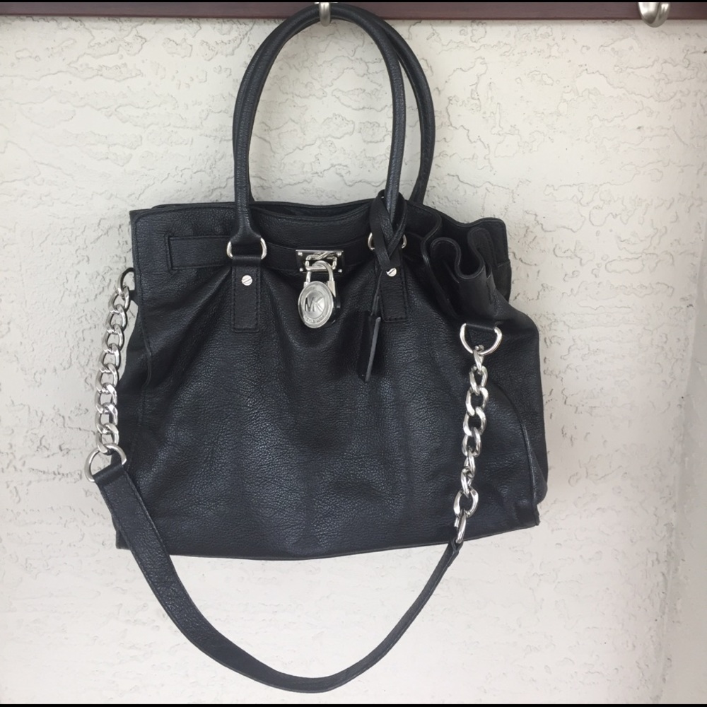 ✨Reduced-Black Michael Kors Purse