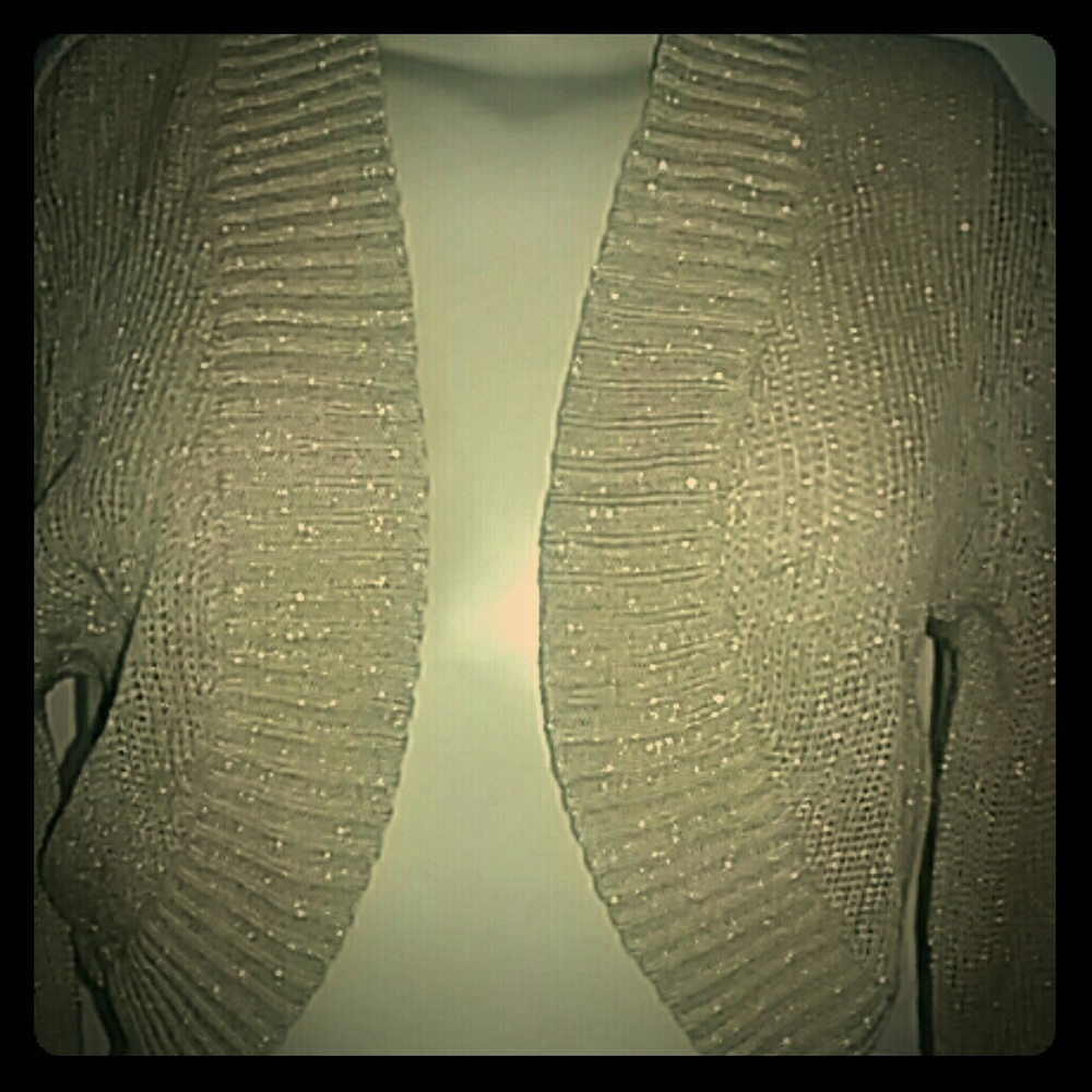 Gold lurex crop long sleeve knit sweater top shrug