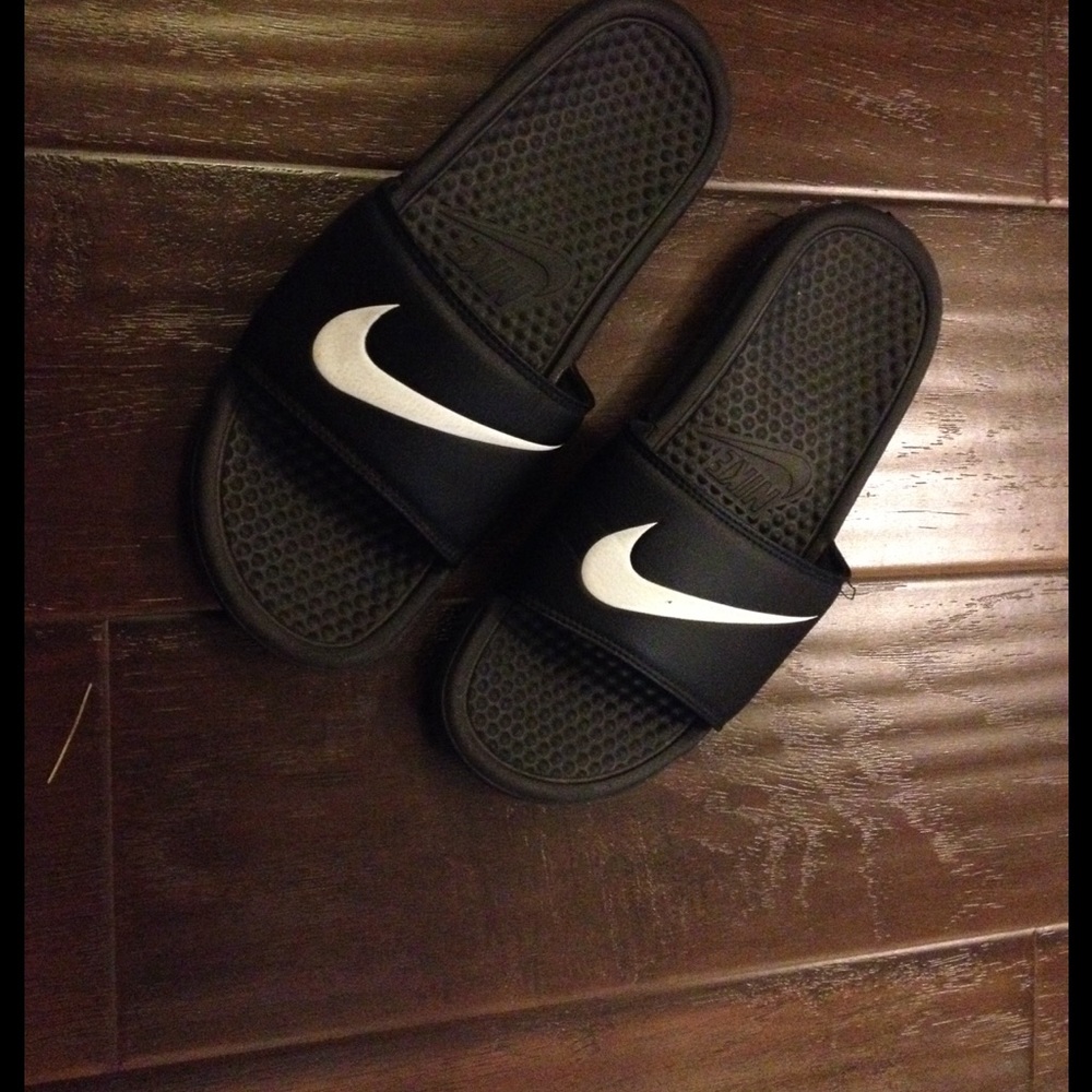 Nike slides