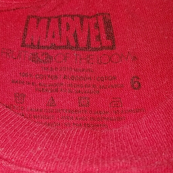 Spiderman Tee shirt size 6 - Picture 2 of 2